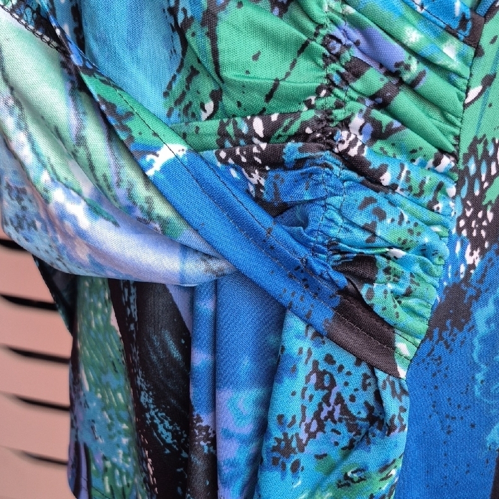 Tango Mango Vibrant Blue and Green Wrap Blouse (C61) - Picture 4 of 11